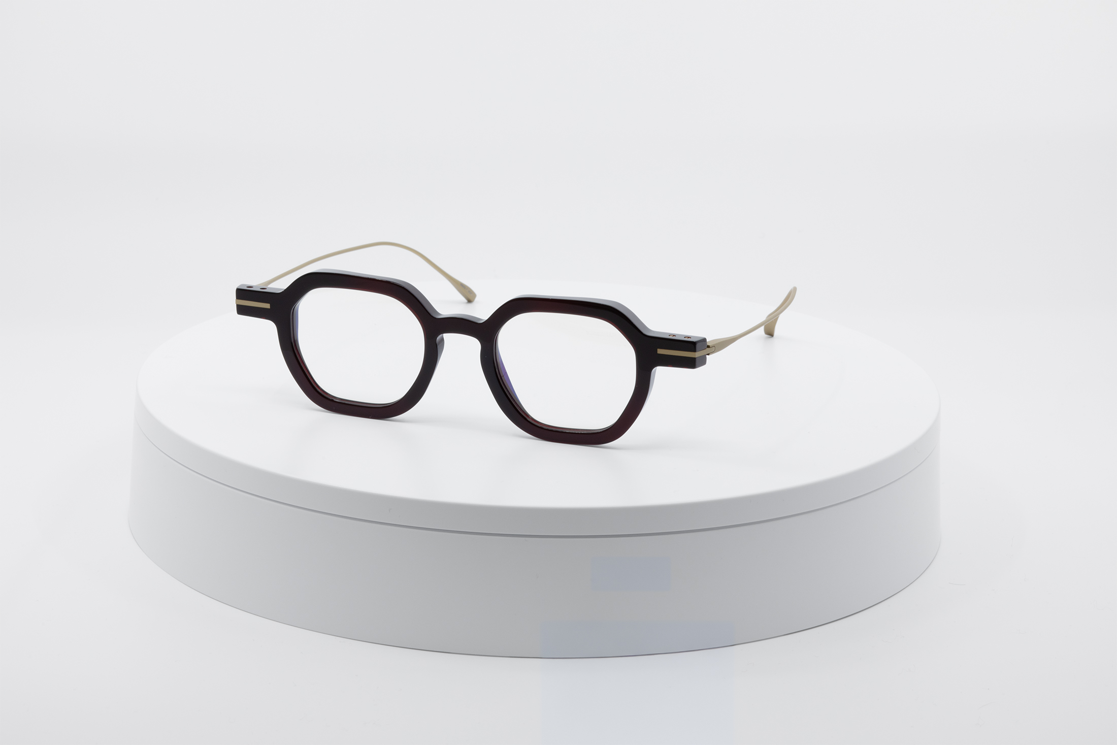 Jun·42 — Brown Rose Gold angled